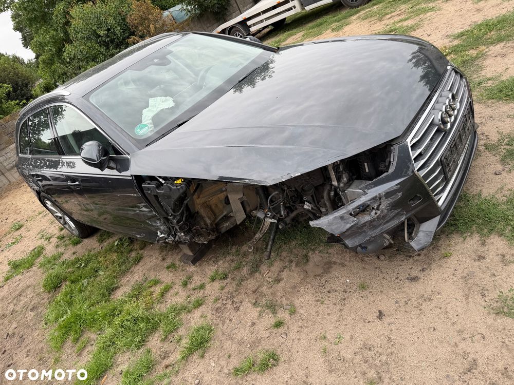 Audi A4 Avant 3.0 TDI Quattro S tronic - 6