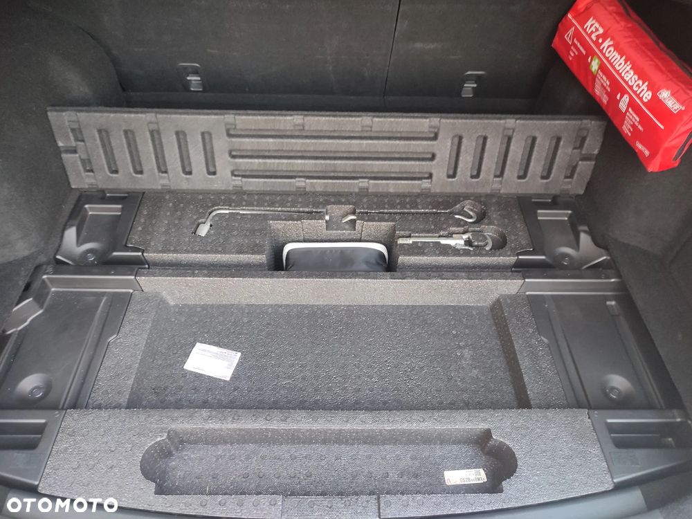 Mazda 6 Sport 2.0 MZR DISI Edition - 33