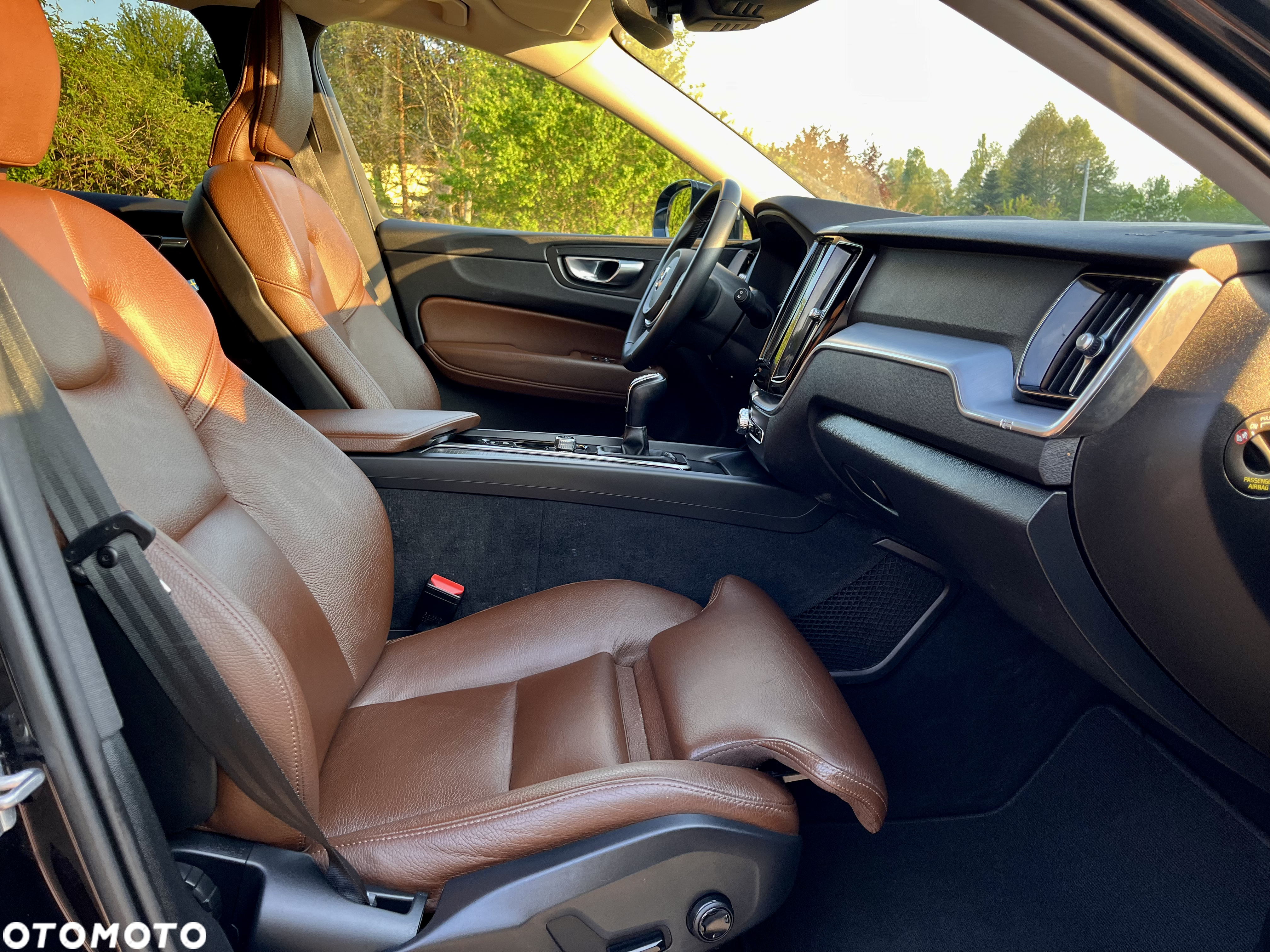 Volvo XC 60 D3 Momentum Pro - 24