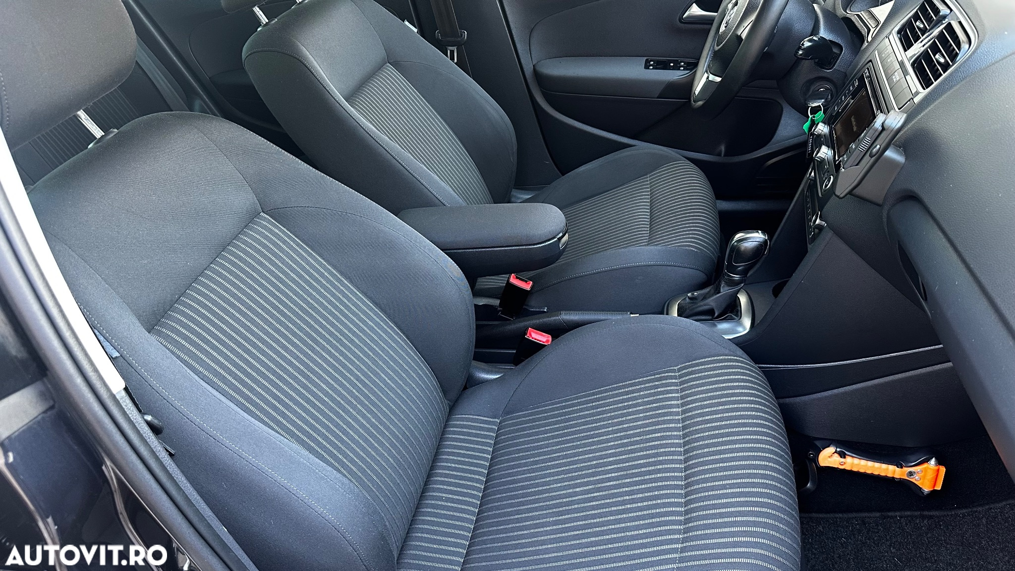 Volkswagen Polo 1.2 TSI DSG Highline - 15