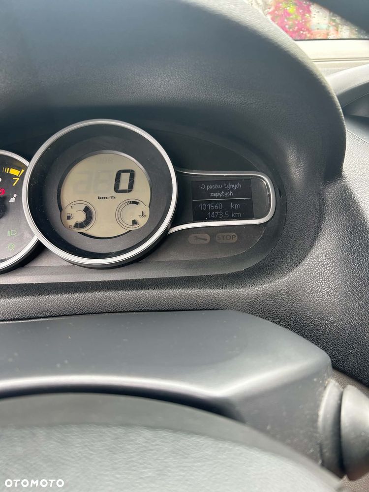 Renault Megane 1.6 16V 100 Authentique - 5