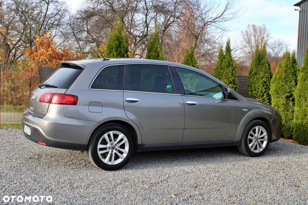 Fiat Croma 2.4 Multijet 20V DPF Automatik Emotion - 14