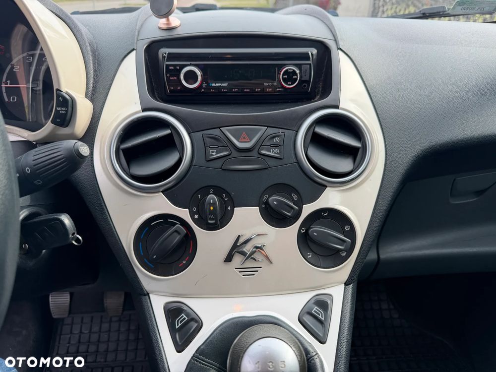 Ford KA 1.2 Concept+ - 23