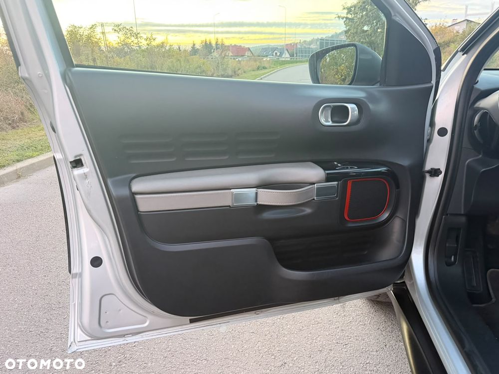 Citroën C4 Cactus - 11