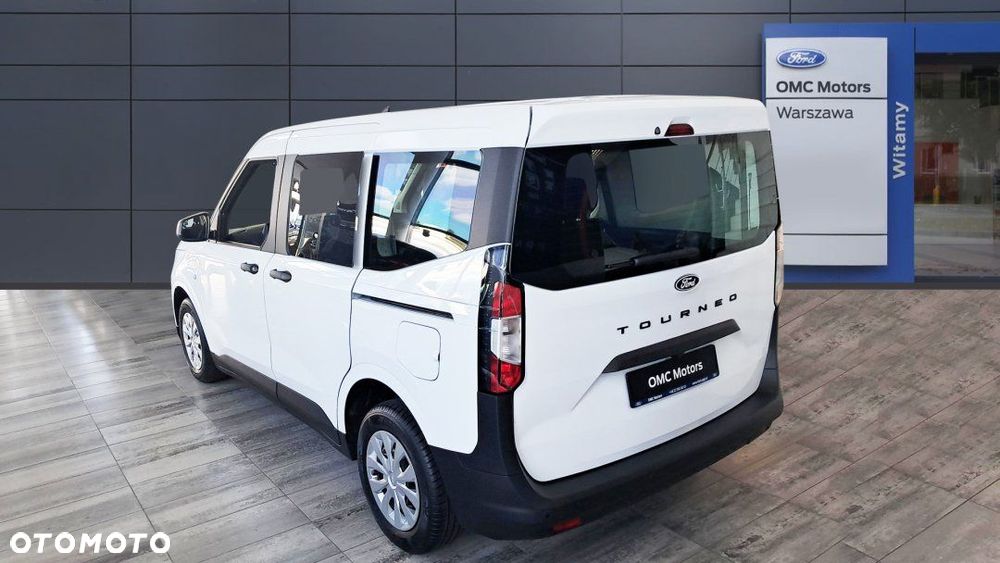 Ford Tourneo Courier - 5