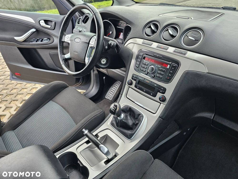 Ford S-Max 2.0 TDCi Ambiente - 21