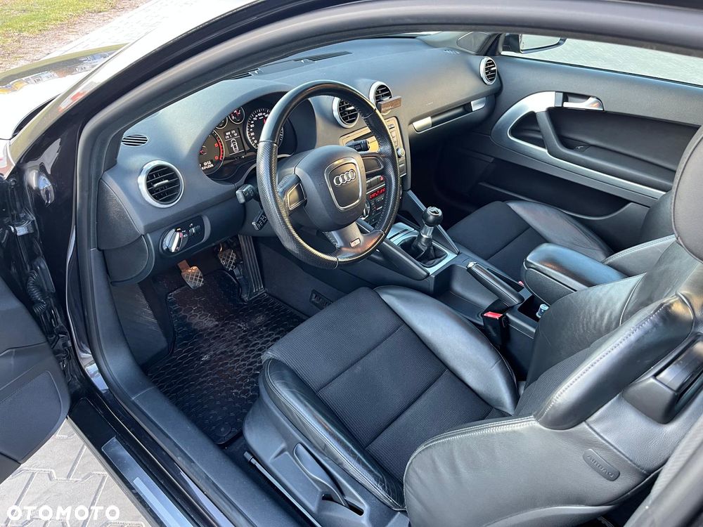 Audi A3 3-drzwiowe 2.0 TDI Ambition - 14