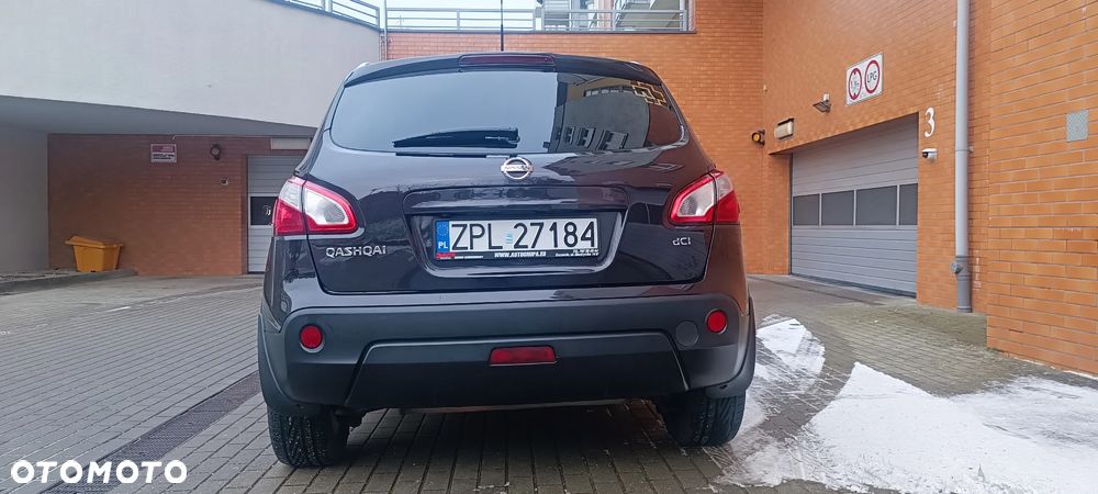 Nissan Qashqai 2.0 dCi Tekna - 9