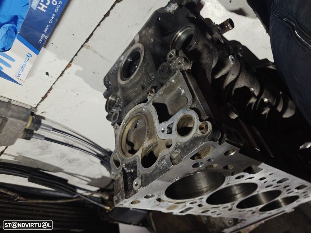 Bloco Armado Com Pistões Bielas E Cambota Bmw 3 Touring (F31) - 5