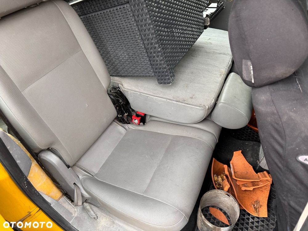 Volkswagen Caddy - 8