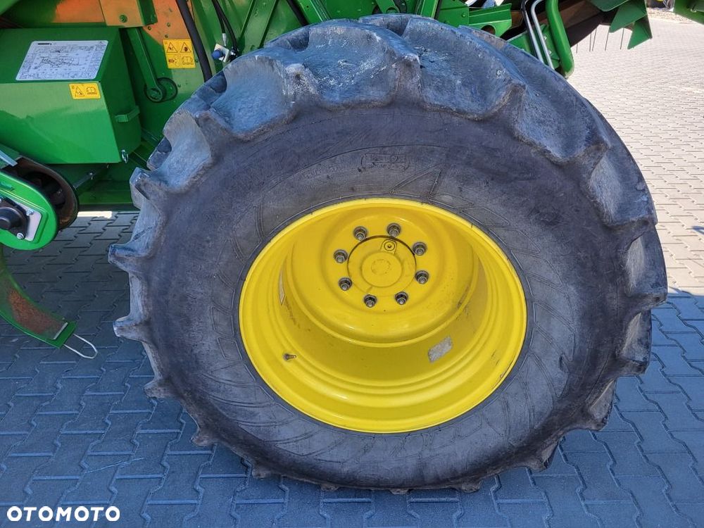 John Deere T 670 i - 10
