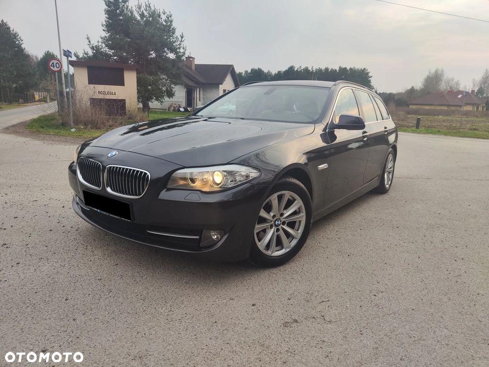 BMW Seria 5 520d Luxury Line - 1