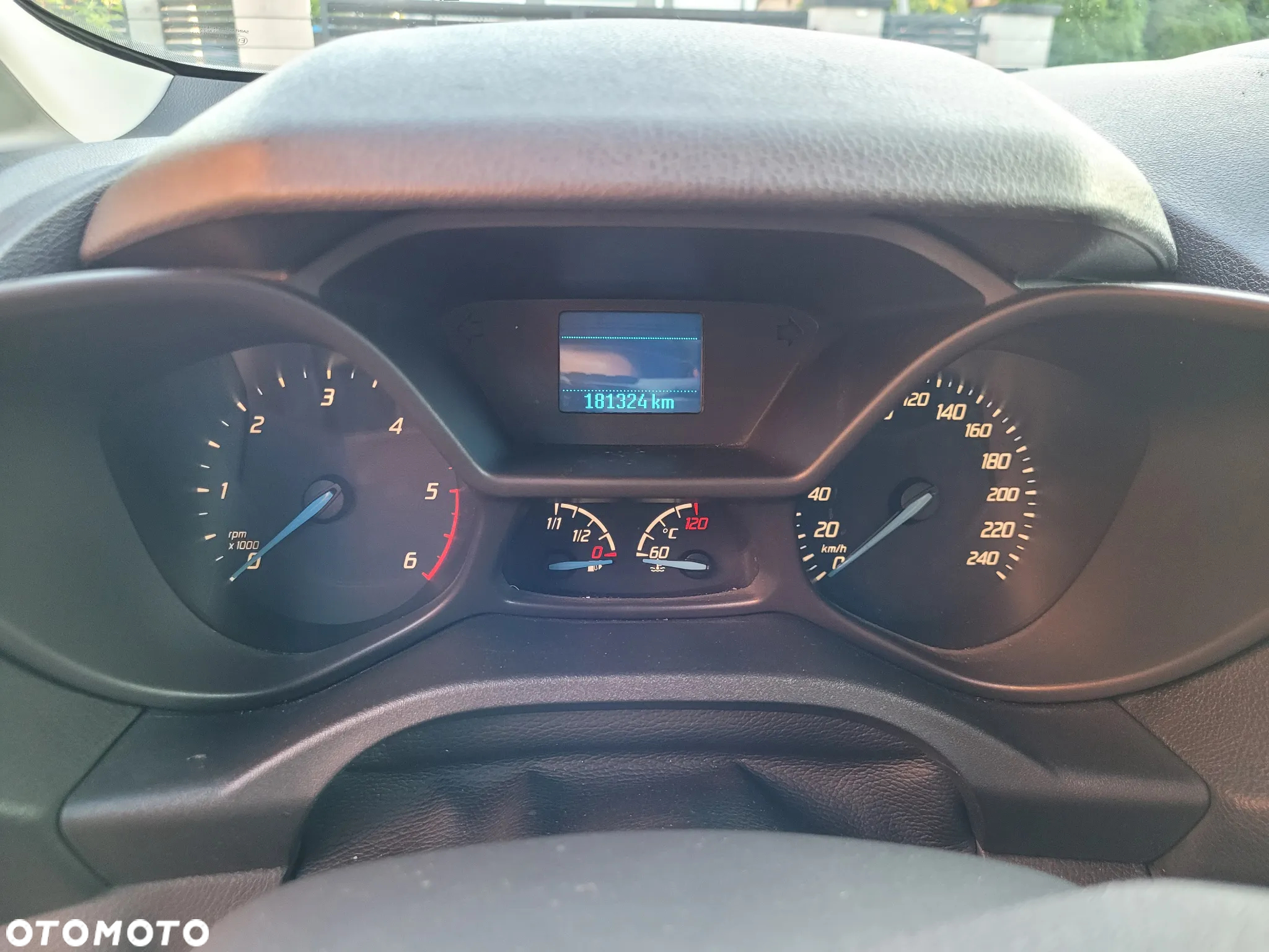 Ford Transit Connect - 20