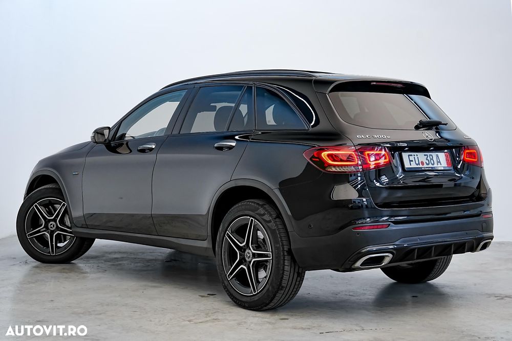 Mercedes-Benz GLC - 9