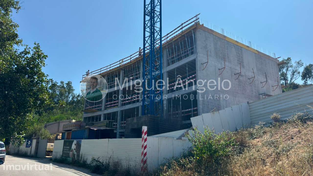 Empreendimento Hilltop Pedroso | Exclusivos Apartamentos T3 Novos - Grande imagem: 2/18