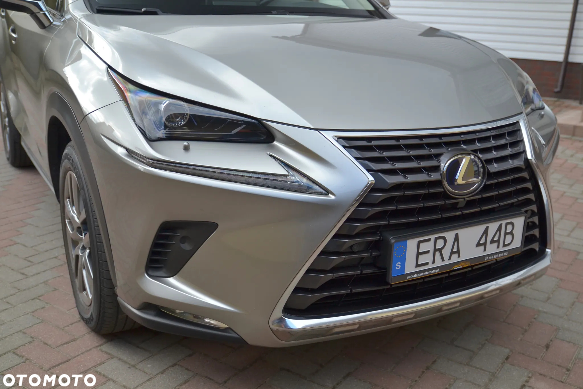 Lexus NX 350h Prestige AWD - 10
