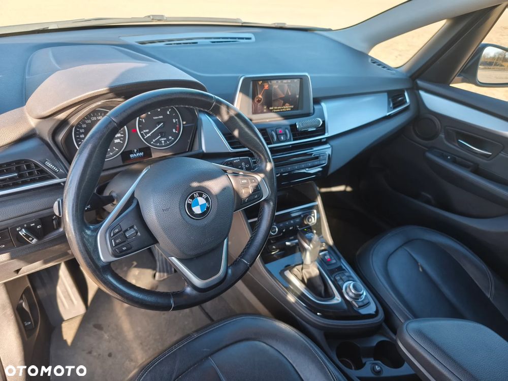BMW Seria 2 218d Luxury Line - 23