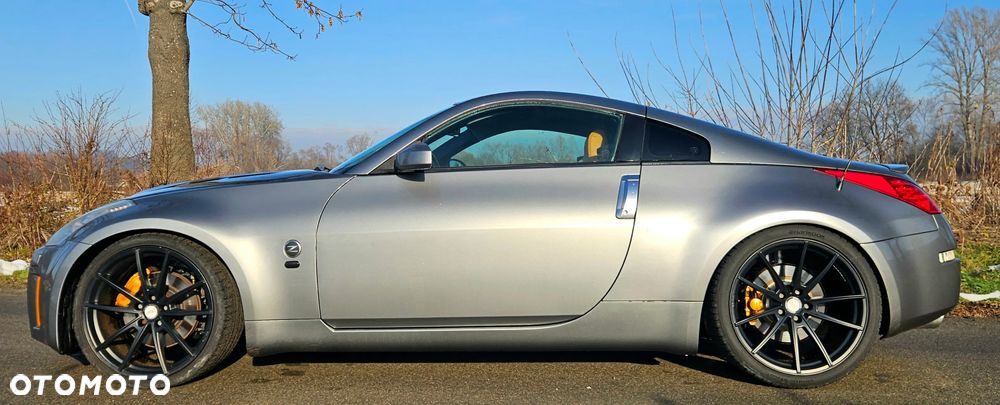 Nissan 350 Z 3.5 V6 - 32