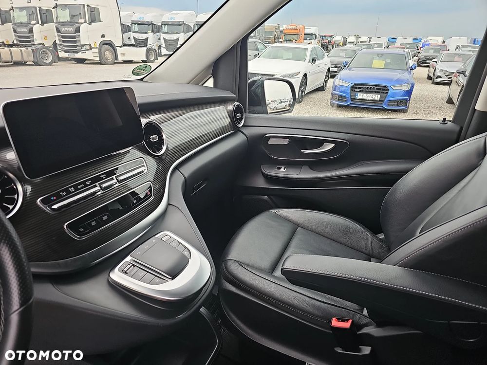 Mercedes-Benz Klasa V 300 d 4-Matic 9G-Tronic (ekstra d³) - 16
