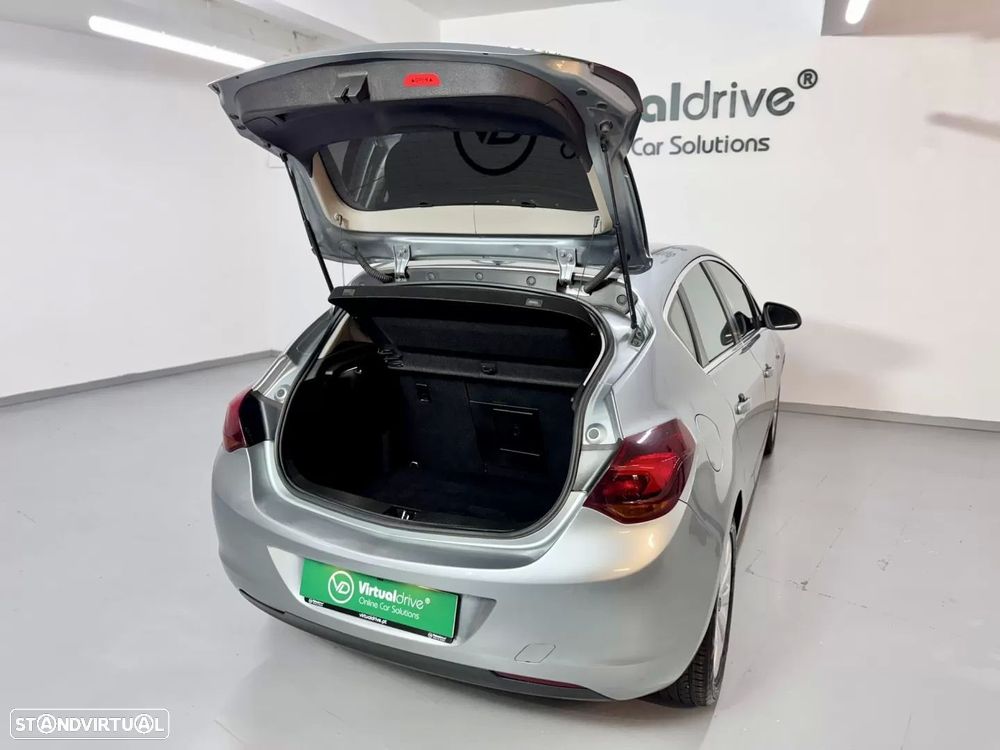 Opel Astra 1.3 CDTI Cosmo S/S - 47