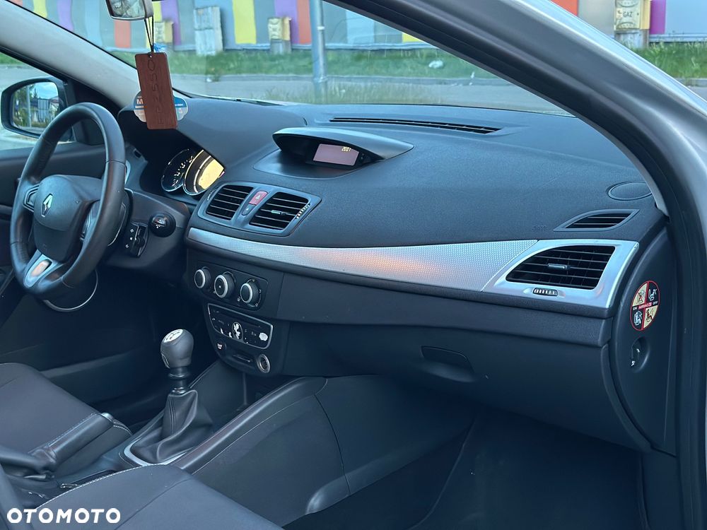 Renault Megane 1.9 dCi Dynamique - 7