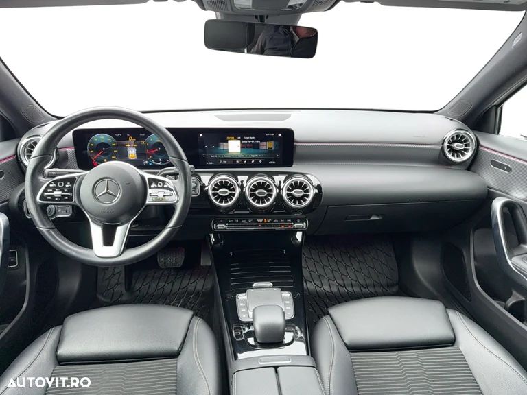 Mercedes-Benz A 200 Sedan 7G-DCT Edition 2020 - 15
