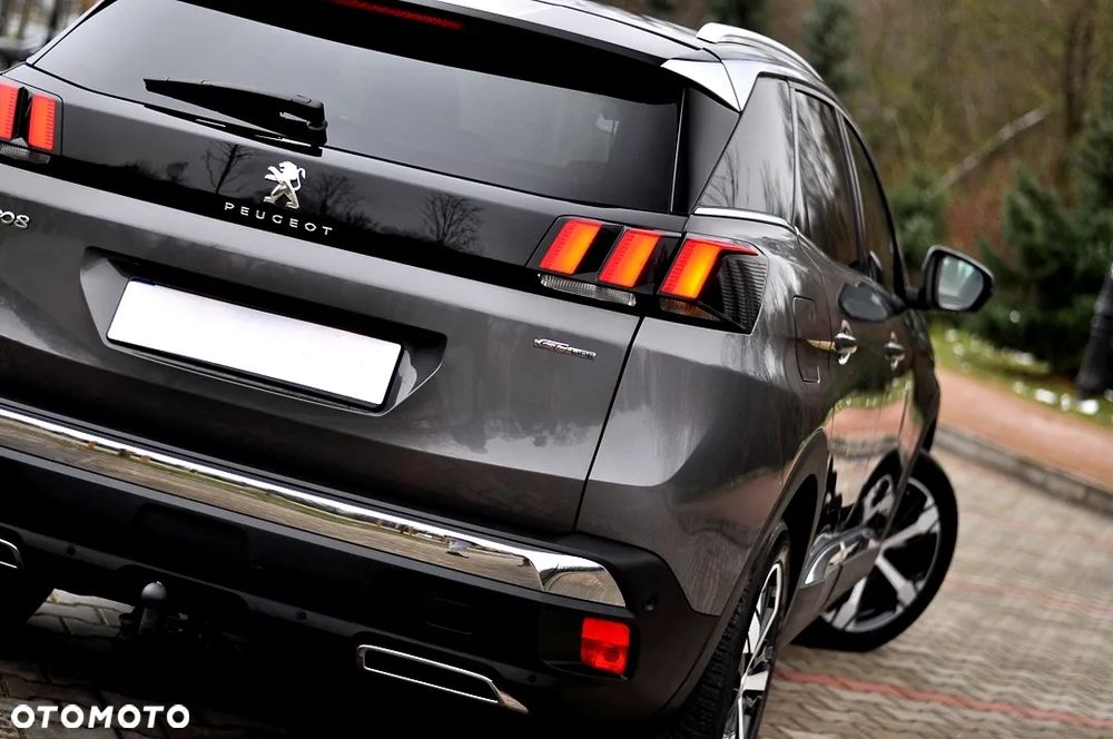 Peugeot 3008 1.2 PureTech GPF Allure S&S EAT8 - 17