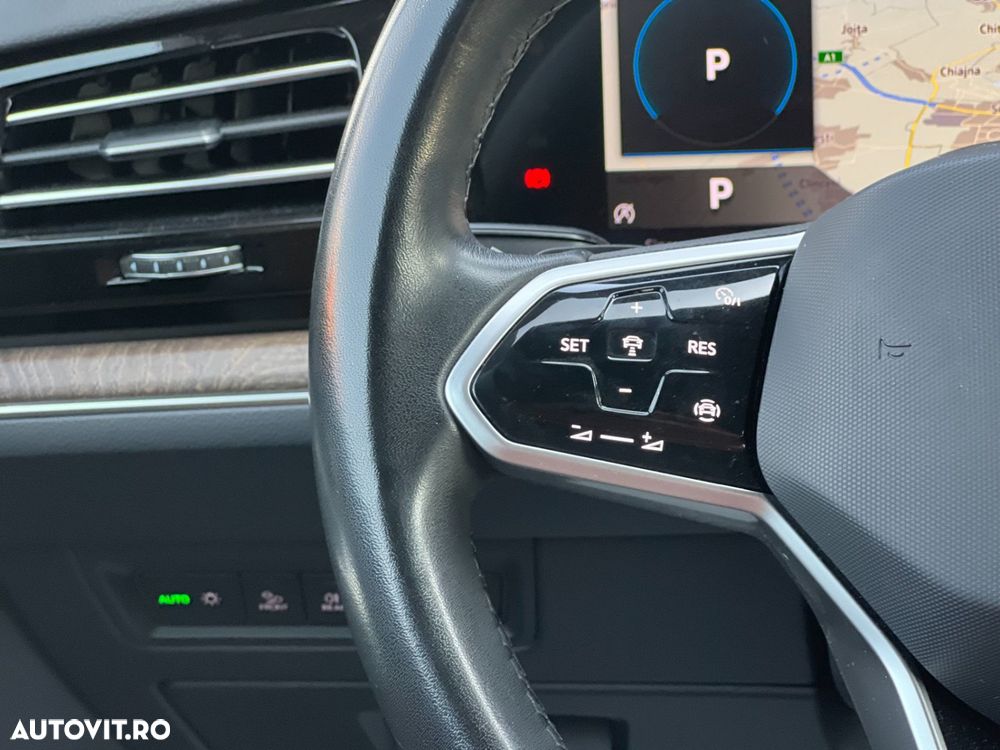 Volkswagen Touareg V6 TDI 4MOTION Elegance - 21