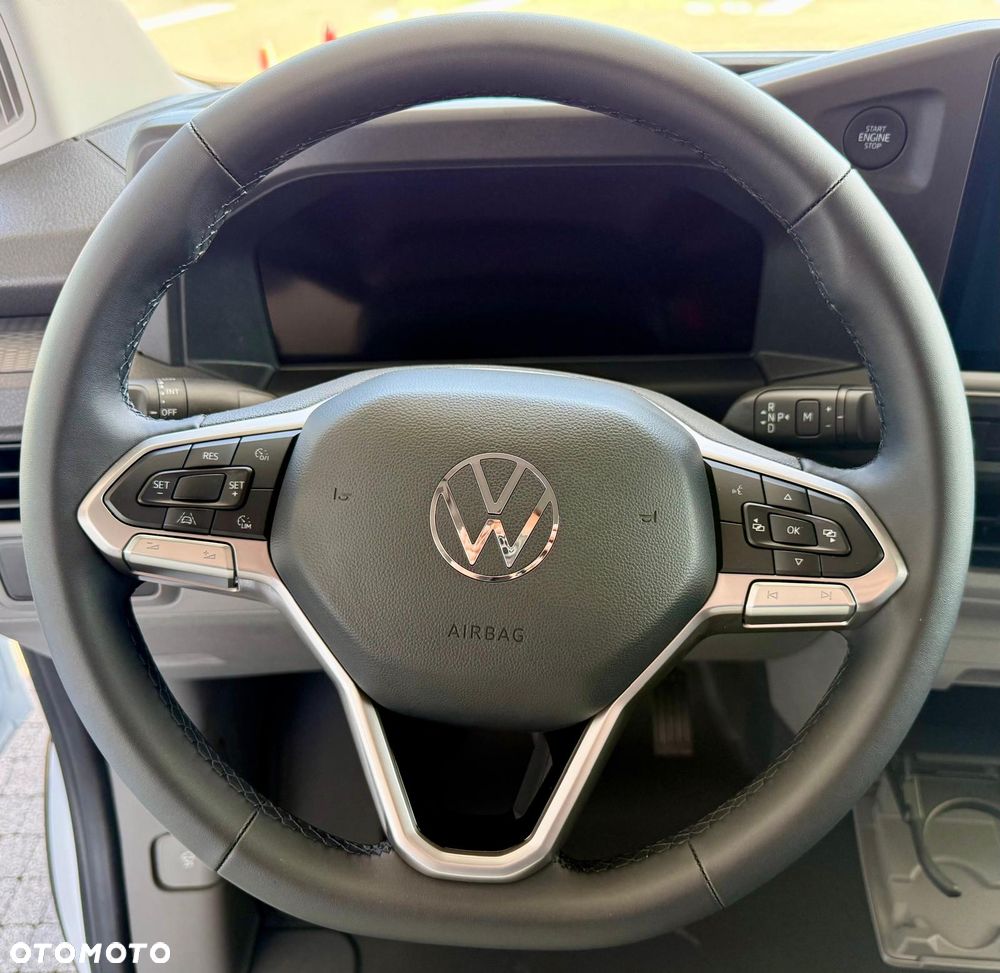 Volkswagen T7 Furgon - 13