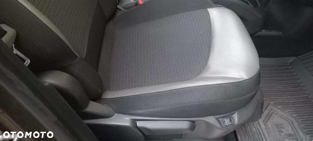Citroën C4 Picasso 1.6 e-HDi Exclusive - 15