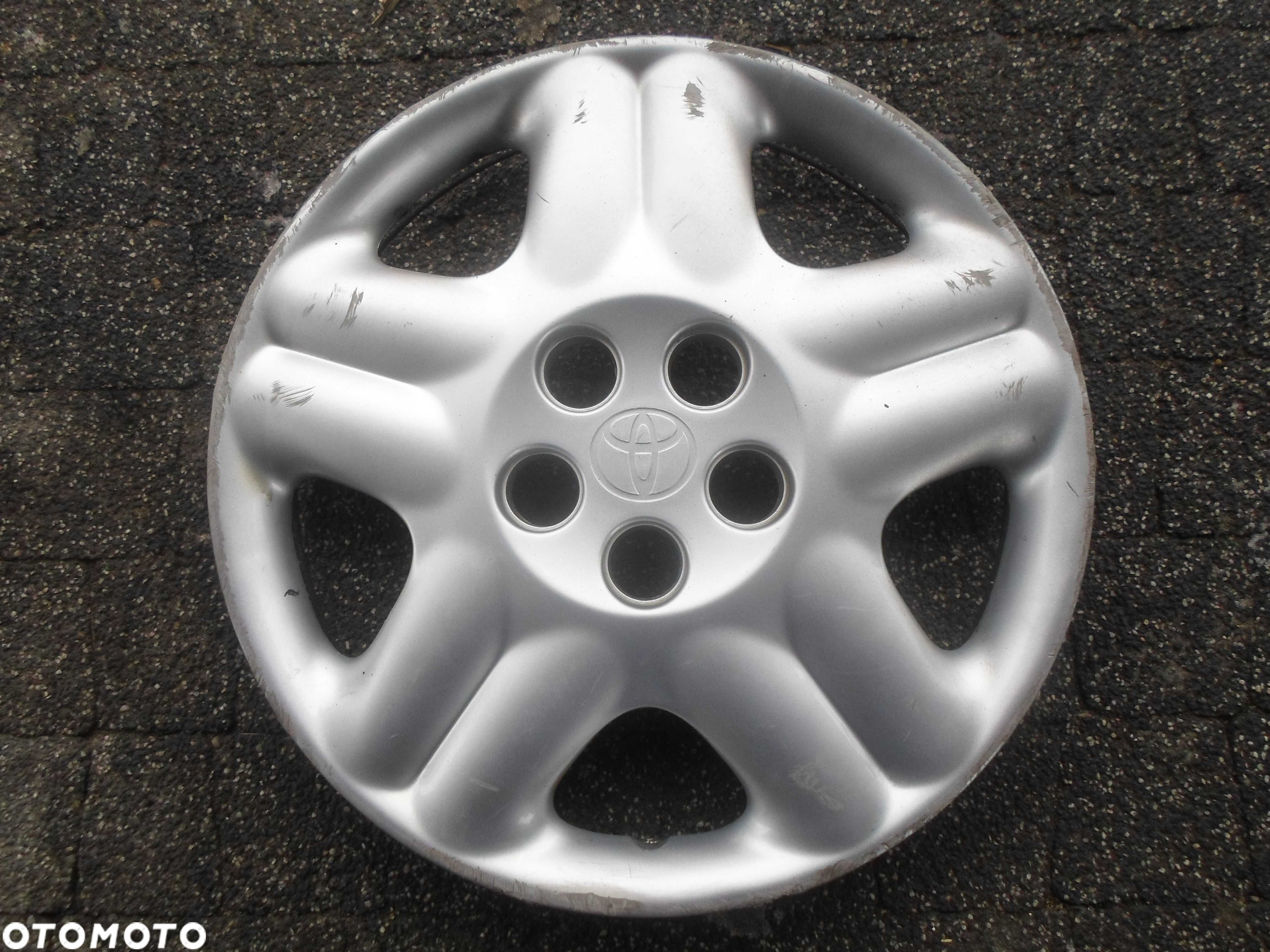 Kołpak Toyota 15'' Corolla - 1