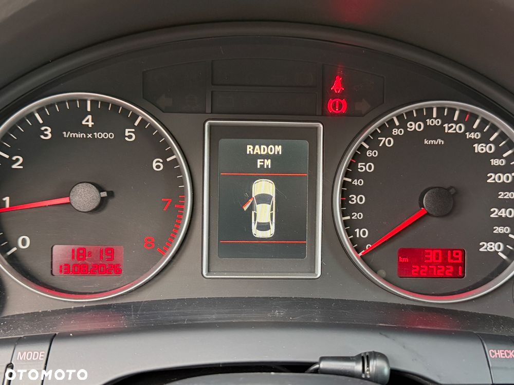 Audi A4 Avant - 13