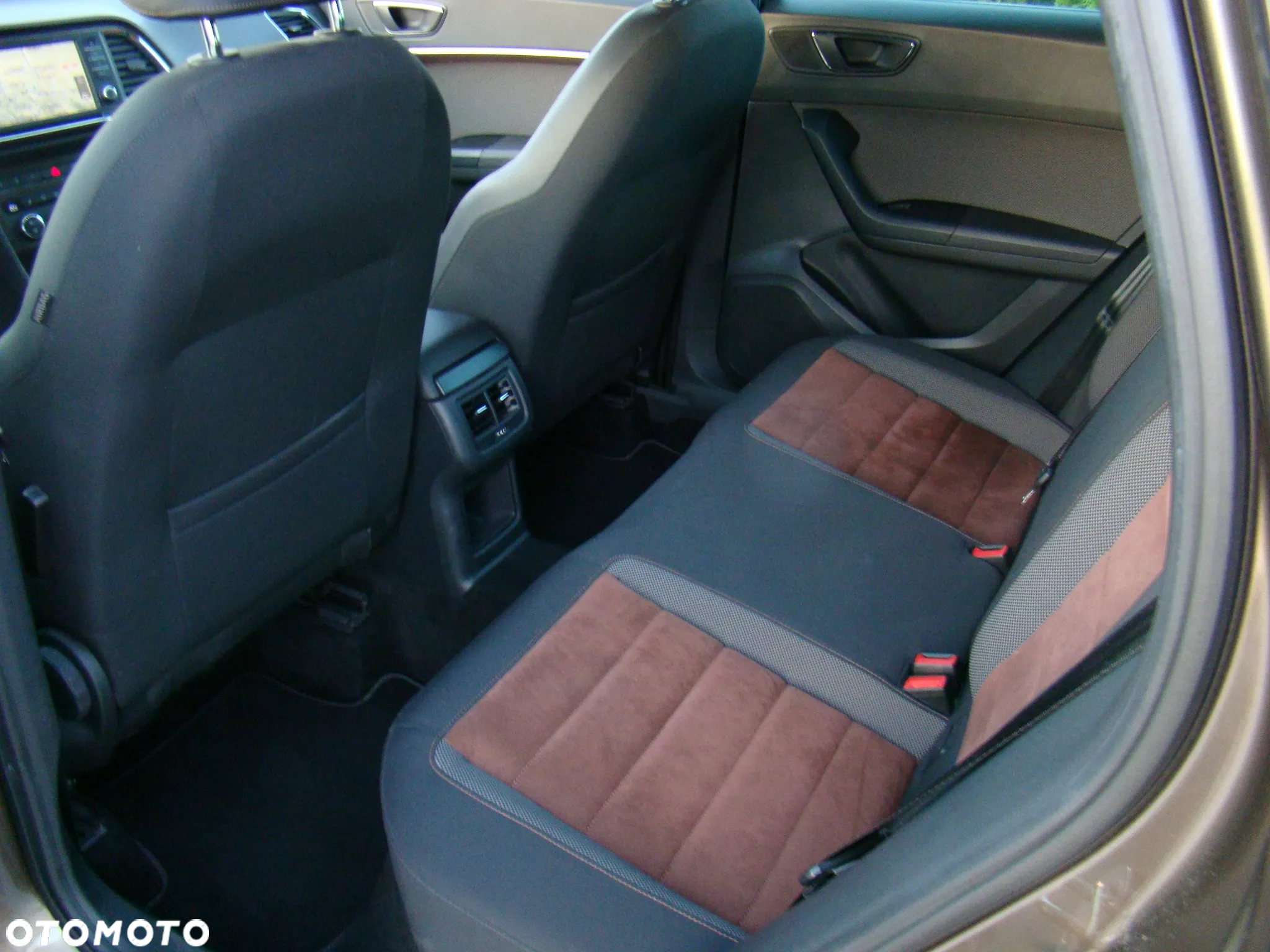 Seat Ateca 2.0 TDI 4Drive DSG XCELLENCE - 35