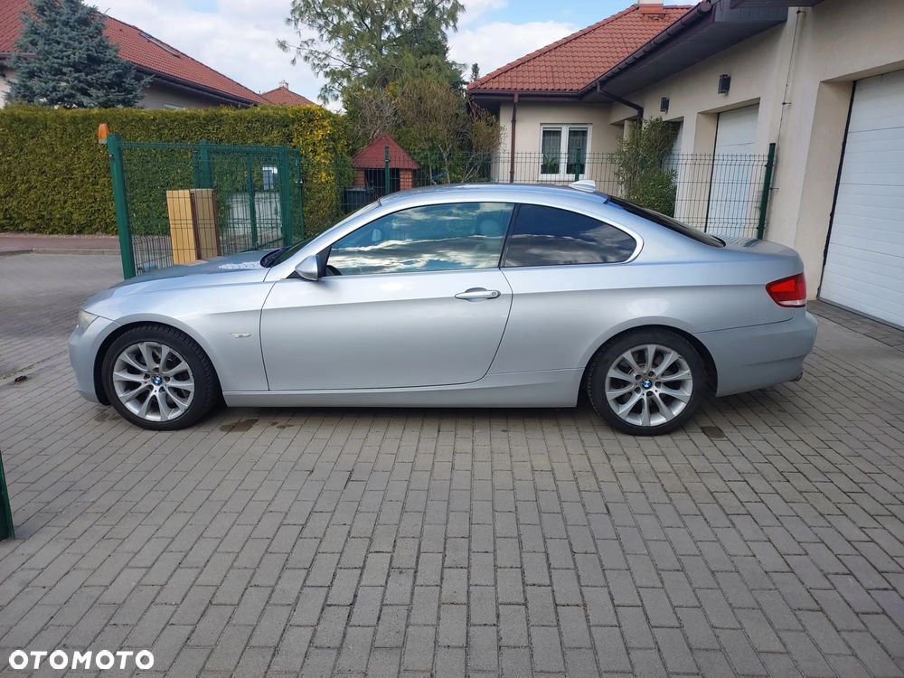 BMW Seria 3 330xd - 17