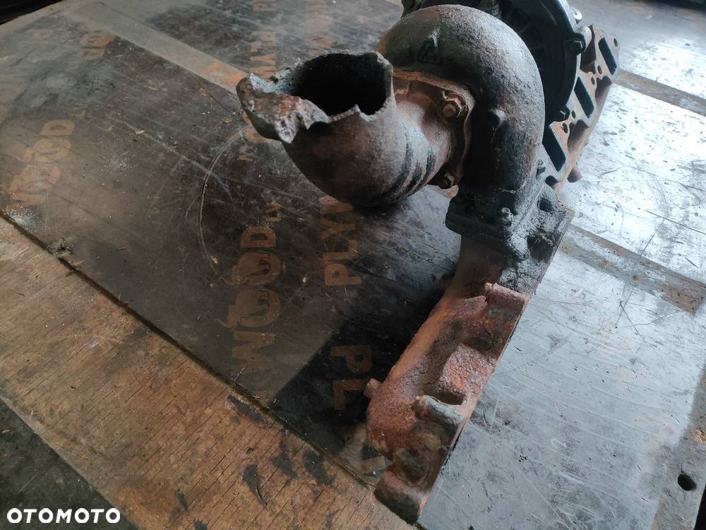 TURBOSPRĘŻARKA TURBINA MAN L2000 6.9 51081013647 D0836 - 7