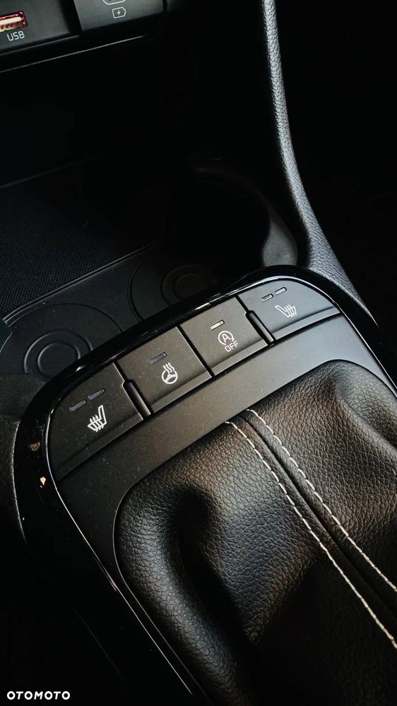 Kia Picanto 1.0 L - 8