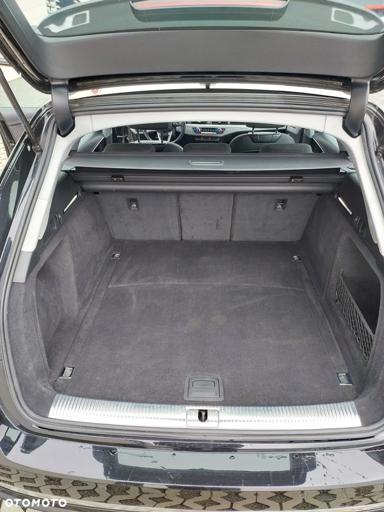 Audi A4 Avant 40 TDI S tronic quattro design - 28