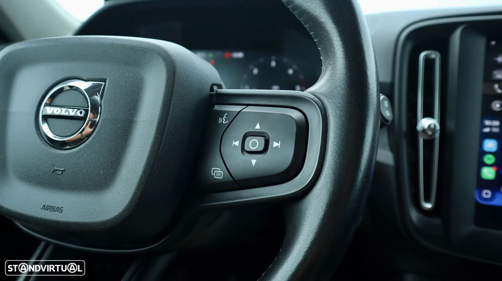 Volvo XC 40 2.0 D3 - 38