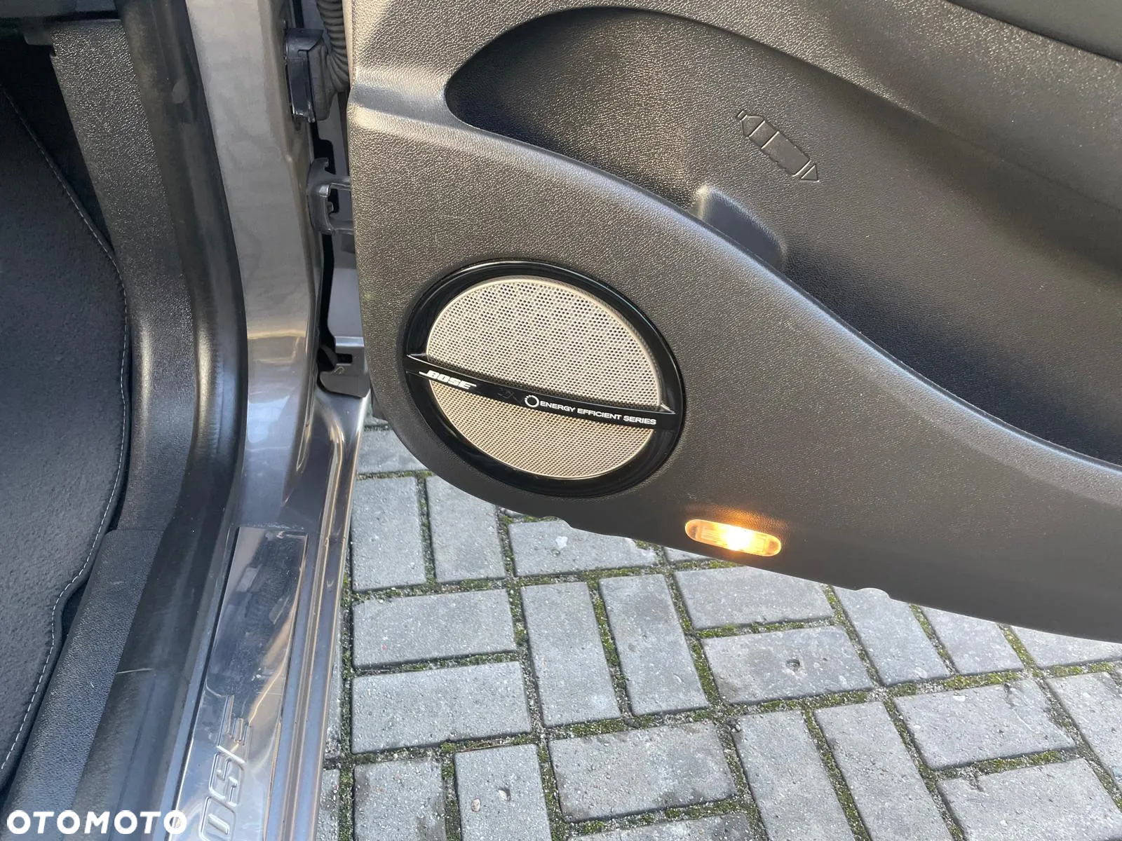 Renault Scenic 1.5 dCi Energy Bose EDC EU6 - 21