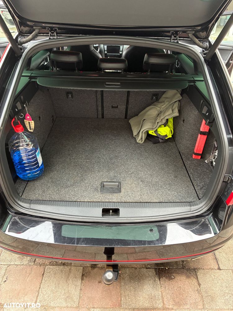 Skoda Octavia 2.0 TDI DSG 4X4 RS - 18