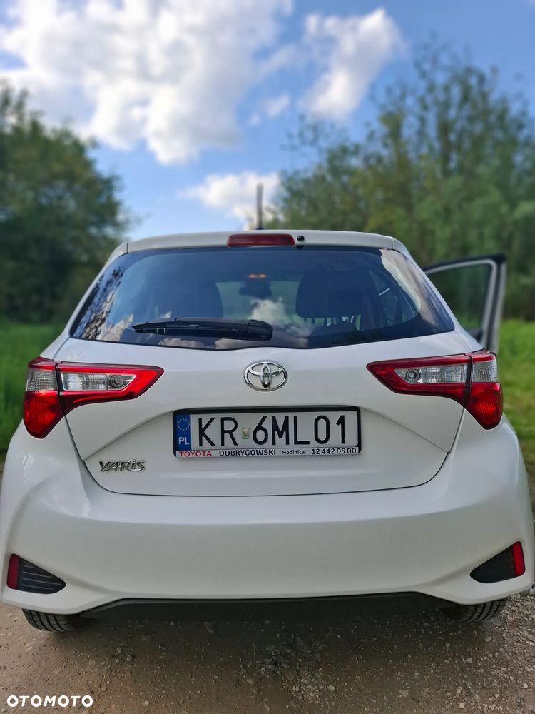 Toyota Yaris 1.5 Active - 12