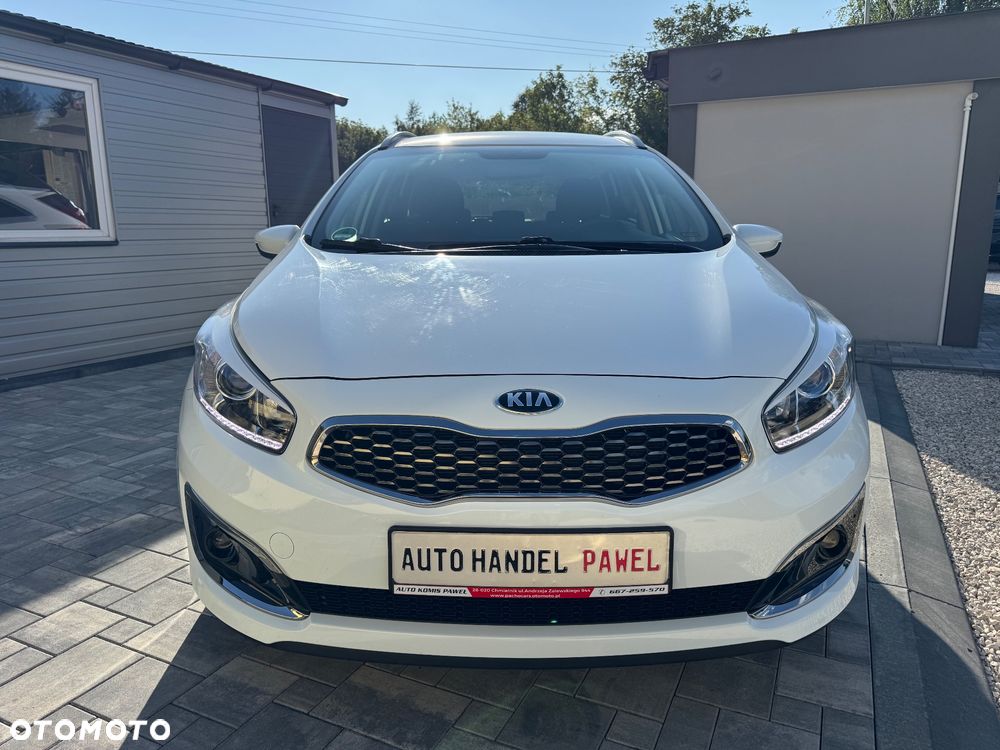 Kia Ceed 1.4 CVVT ISG Dream Team Edition - 2