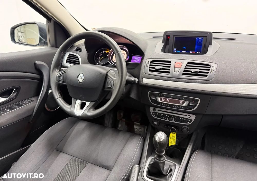Renault Megane 1.5 dCi Expression - 9