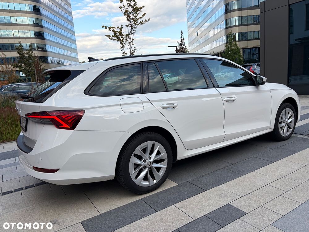 Skoda Octavia 2.0 TDI Ambition DSG - 20