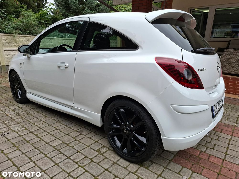 Opel Corsa 1.2 16V Limited Edition - 8