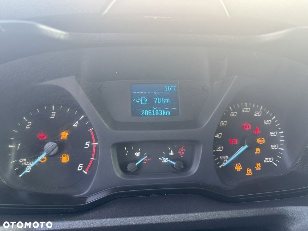 Ford Transit - 13