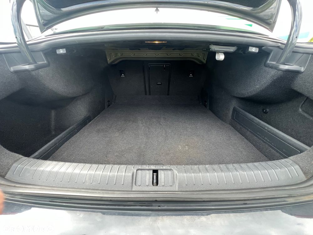 Volkswagen Passat 1.8 TSI BMT Comfortline - 5