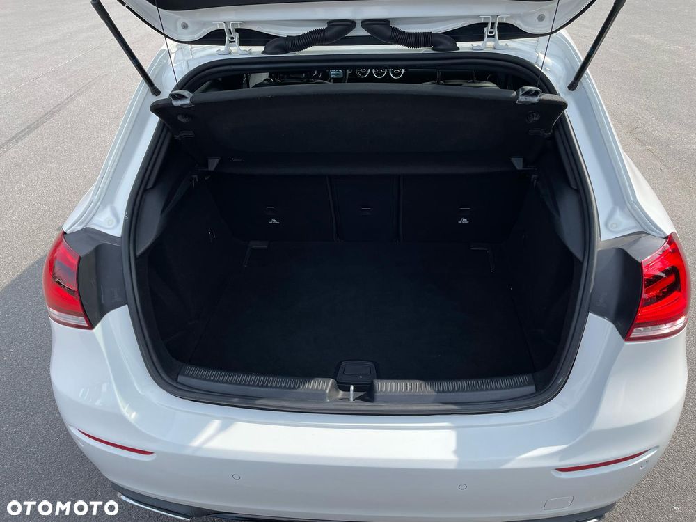 Mercedes-Benz Klasa A 180 d 7G-DCT Progressive - 16