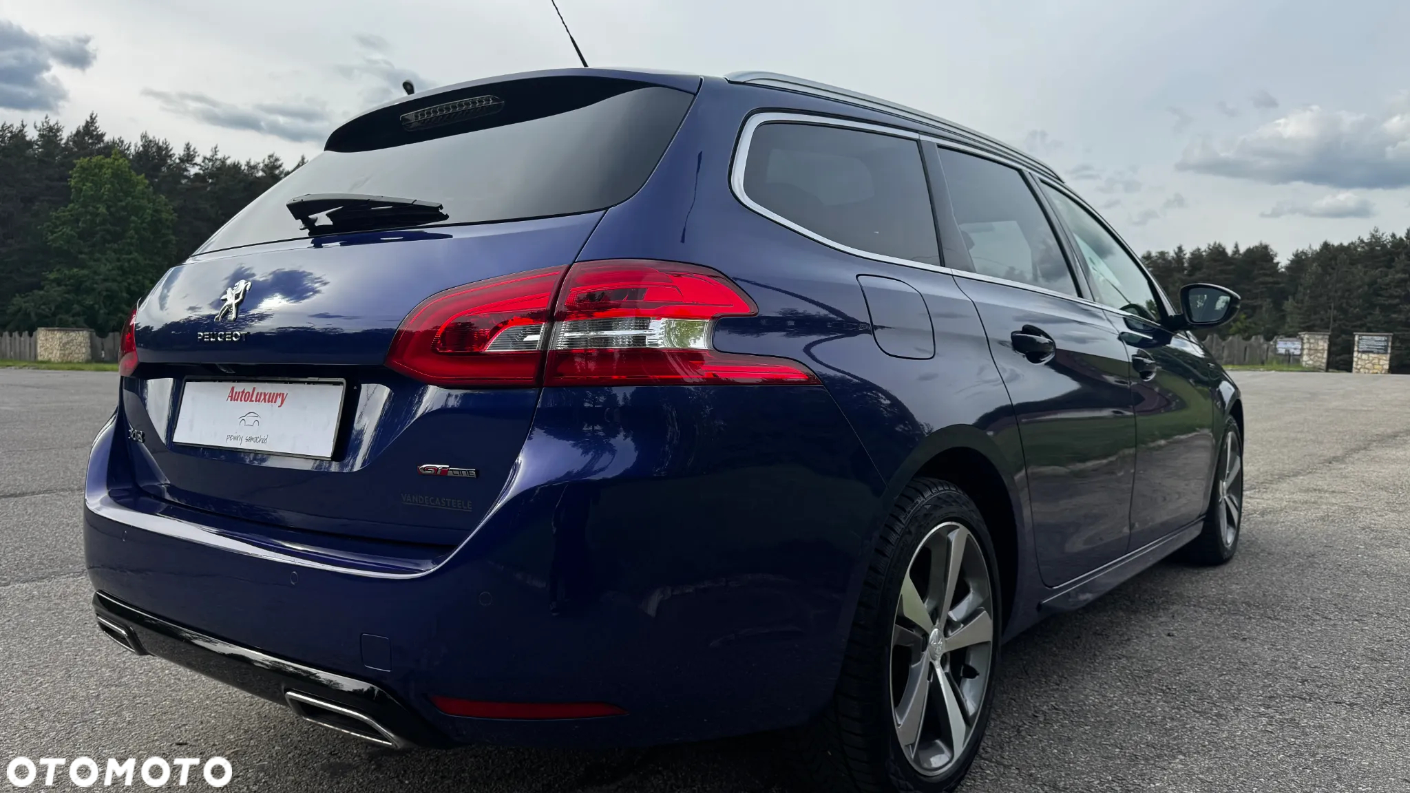Peugeot 308 SW 1.5 BlueHDi GT Pack S&S EAT8 - 10