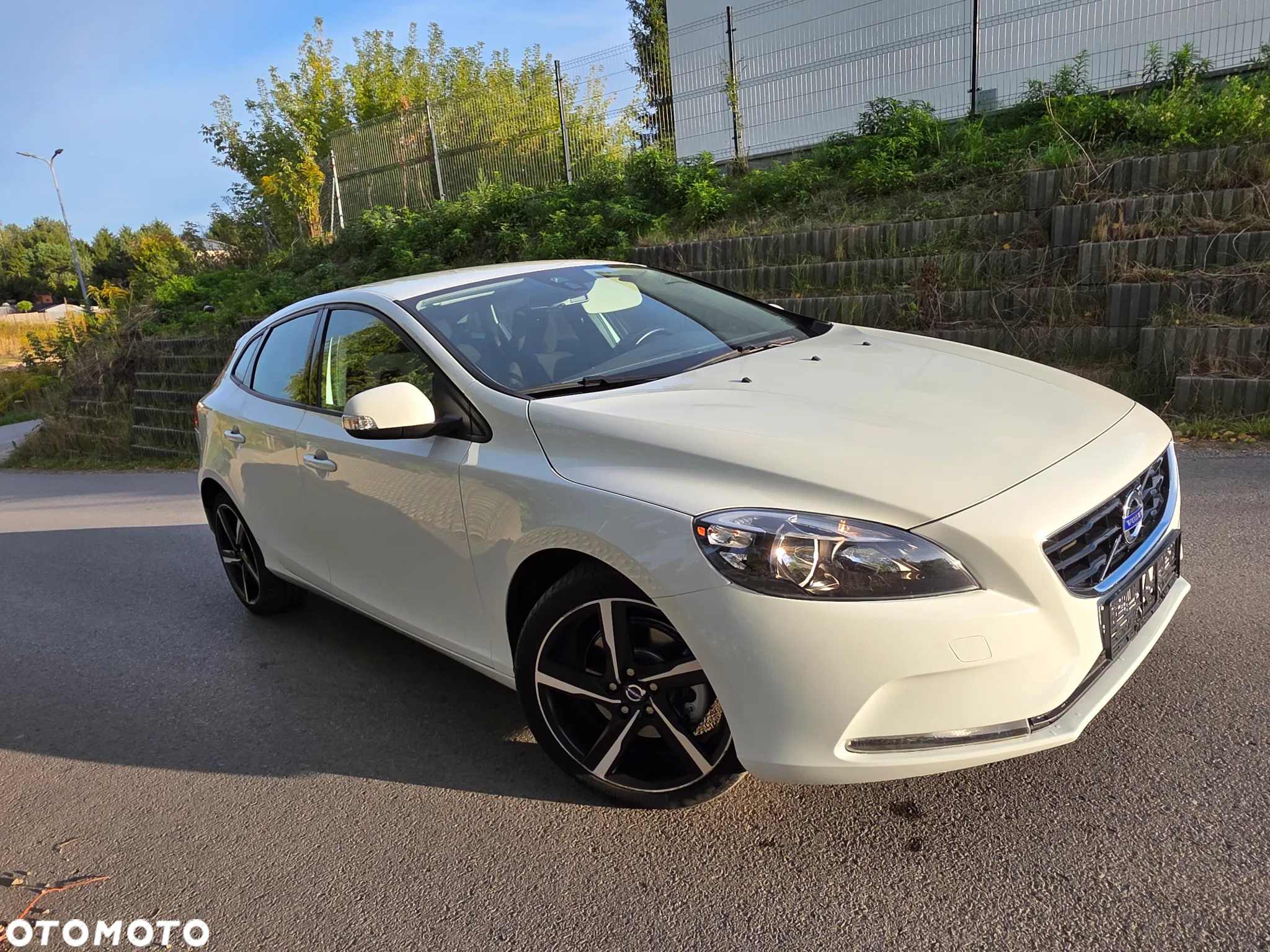Volvo V40 D2 Summum - 19